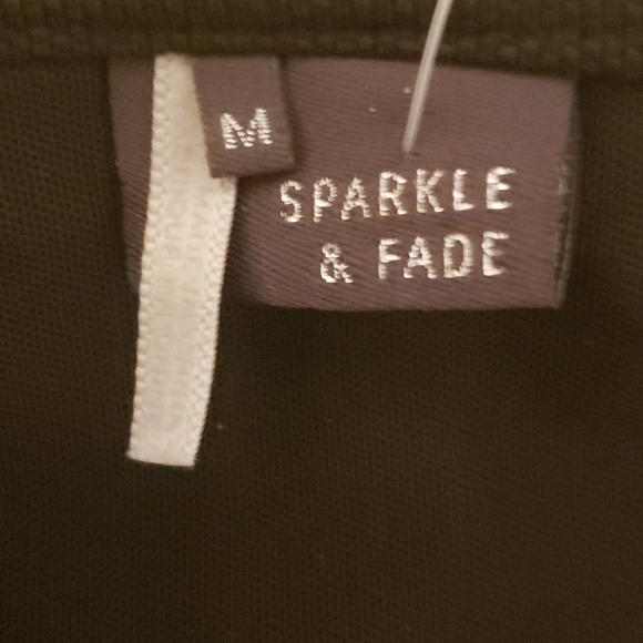 UO Sparkle&Fade Sheer+Bandage Crop Top - Picture 4 of 6